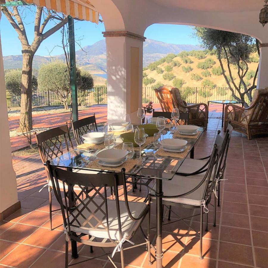 Villa Cortijo Rocas Altas Iznájar Esterno foto