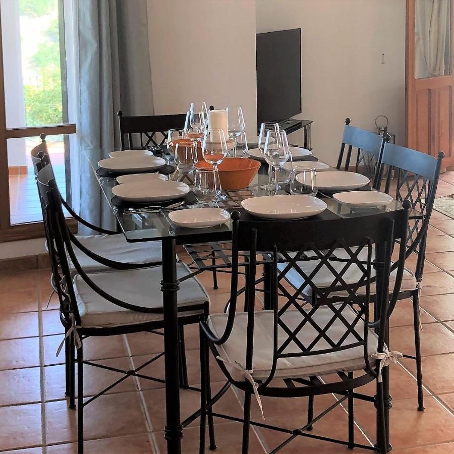 Villa Cortijo Rocas Altas Iznájar Esterno foto
